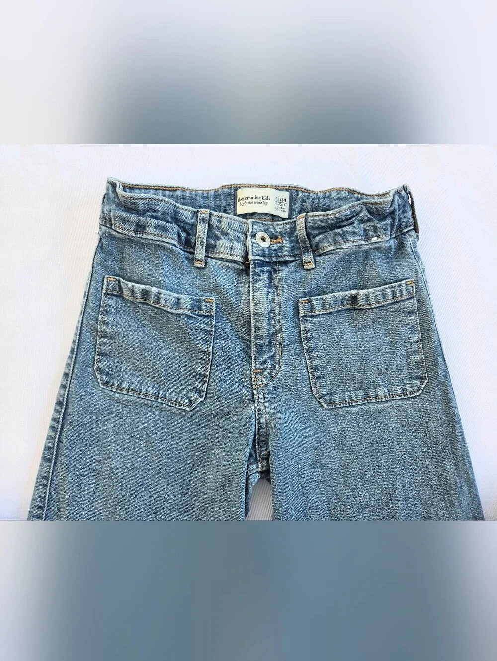 abercrombie kids Light Wash Straight-Leg Girls' Jeans